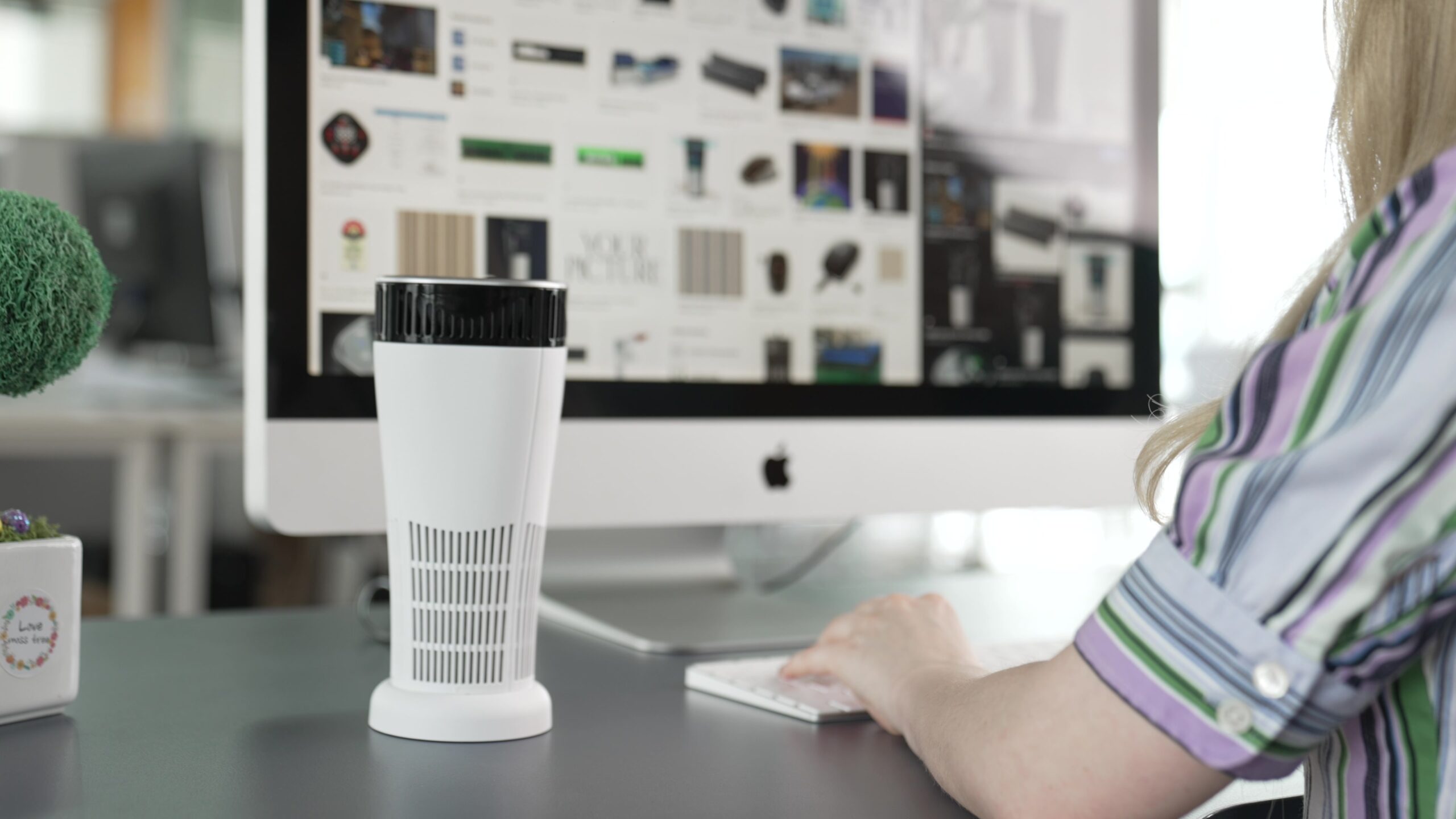 The Air Quality In Your Car Matters. Here Is The Smartest Portable Air Purifier For Cars, HENiR.